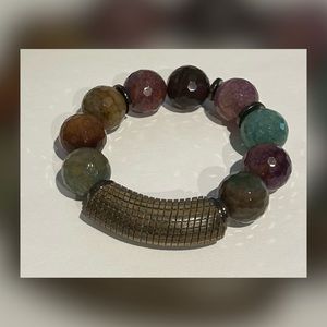 Beaded bracelet-agate beads and wooden focal